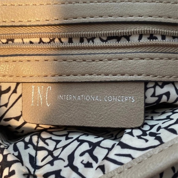 Purse - Picture 8 of 8